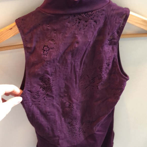 GORGEOUS Ainslie Wear 3-Piece Set! Made in 🇨🇦! - Picture 2 of 9